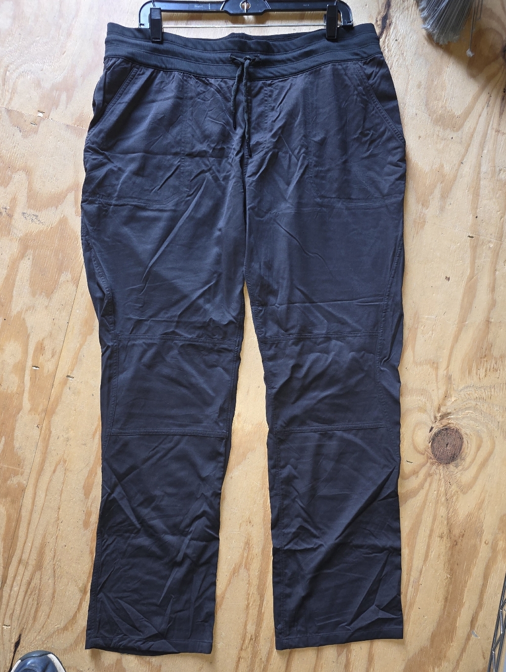 The North Face Black Casual Pants XL (CAP5) - Picture 8 of 9